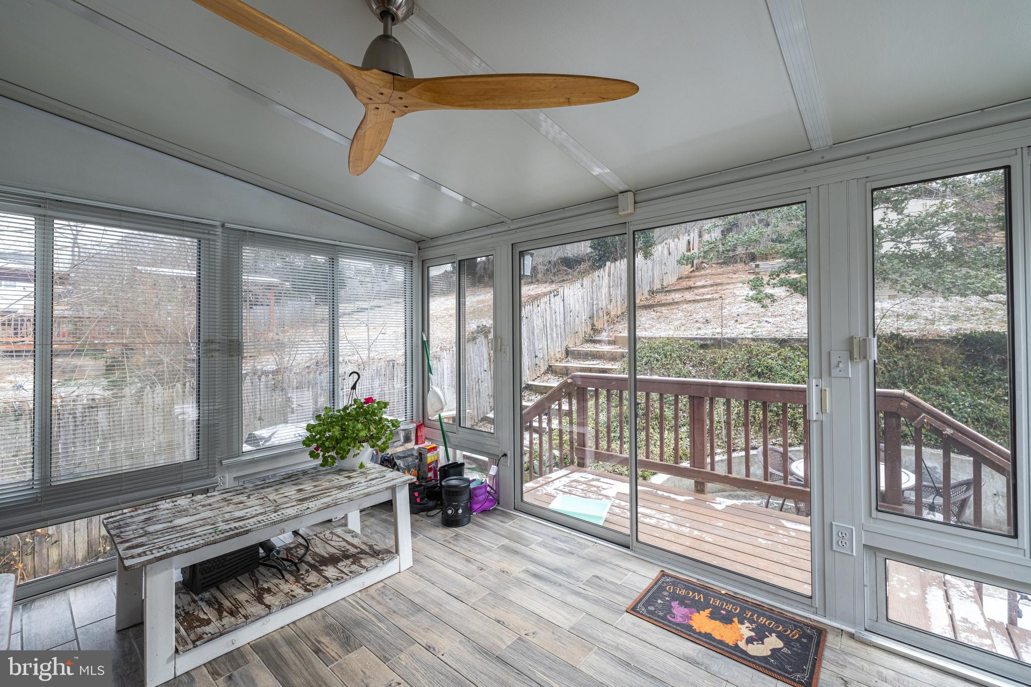 DALE CITY - Residential