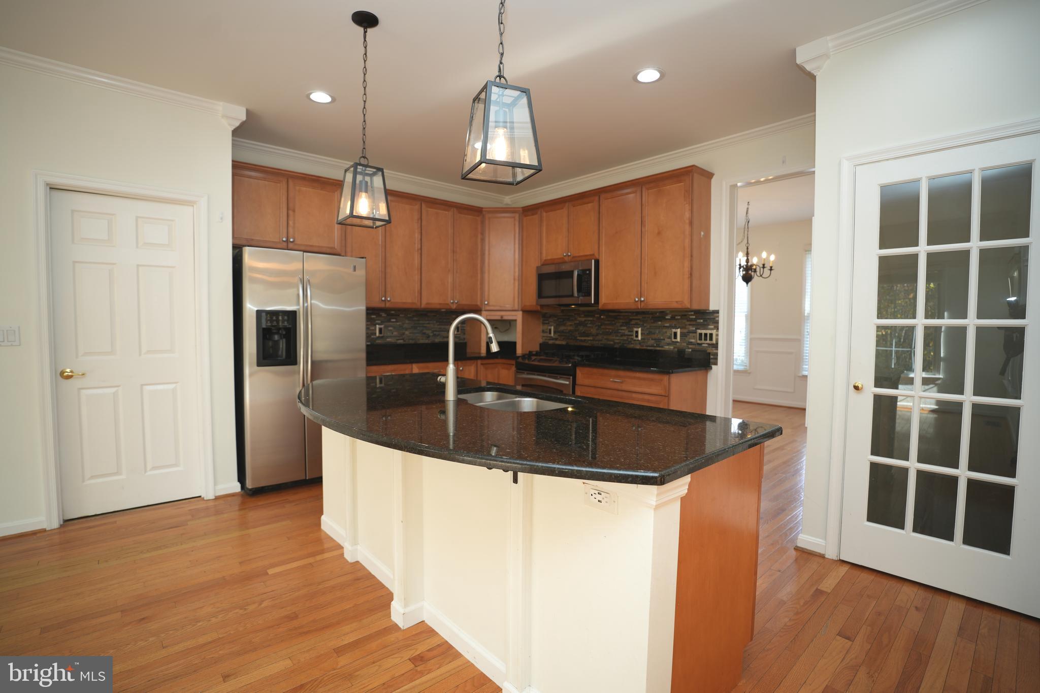 SYCAMORE HOLLOW OF WLDWD - Residential Lease