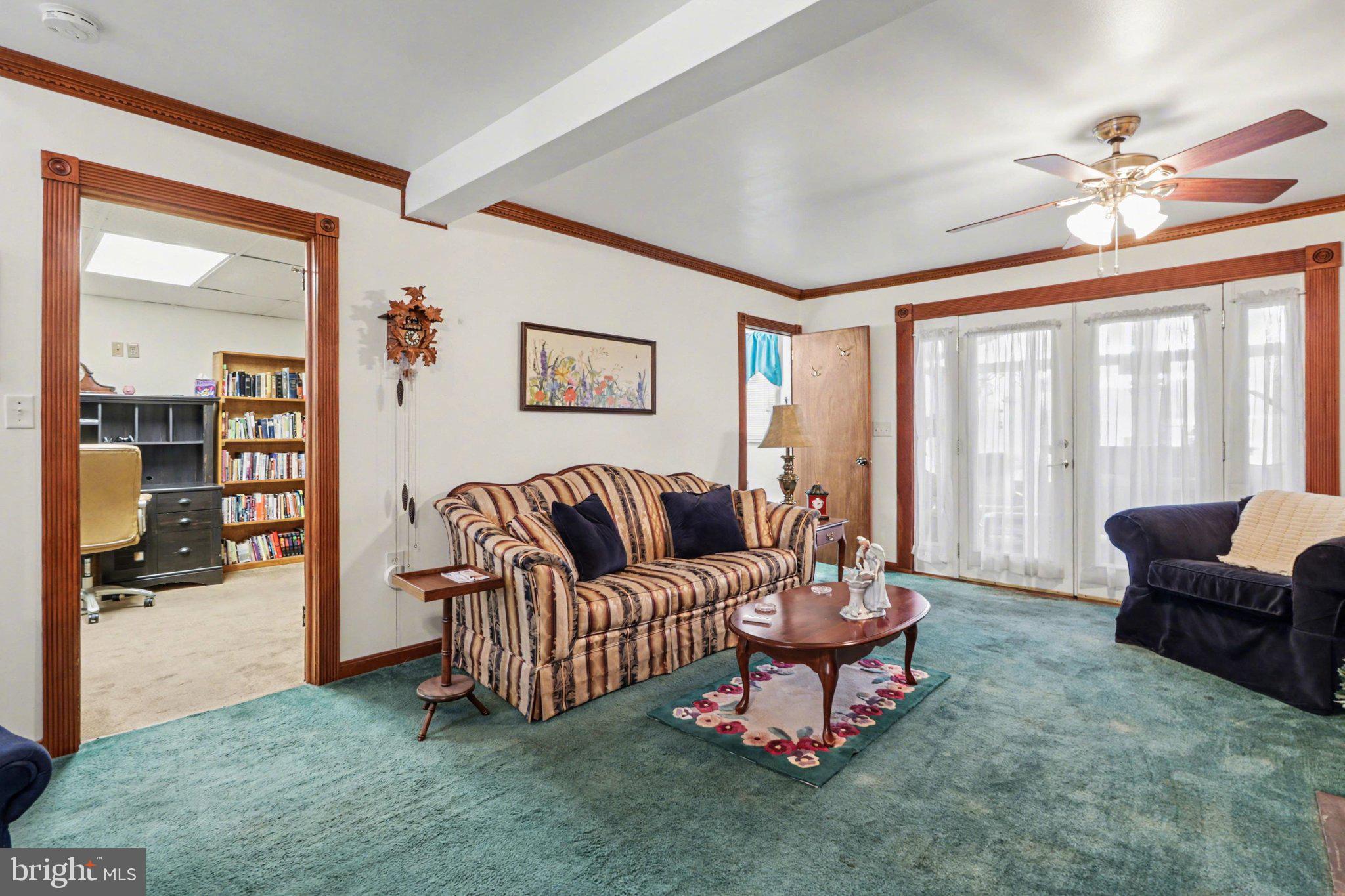 FOREST HILLS - Residential