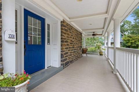 Townhouse For Sale - 106 Woodside Avenue<br/> NARBERTH, PA 19072