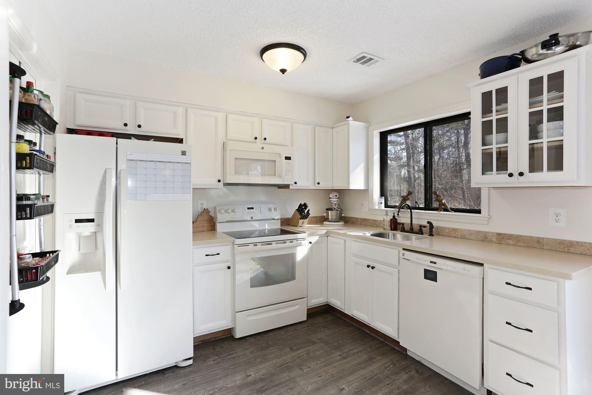 RESTON - Residential Lease