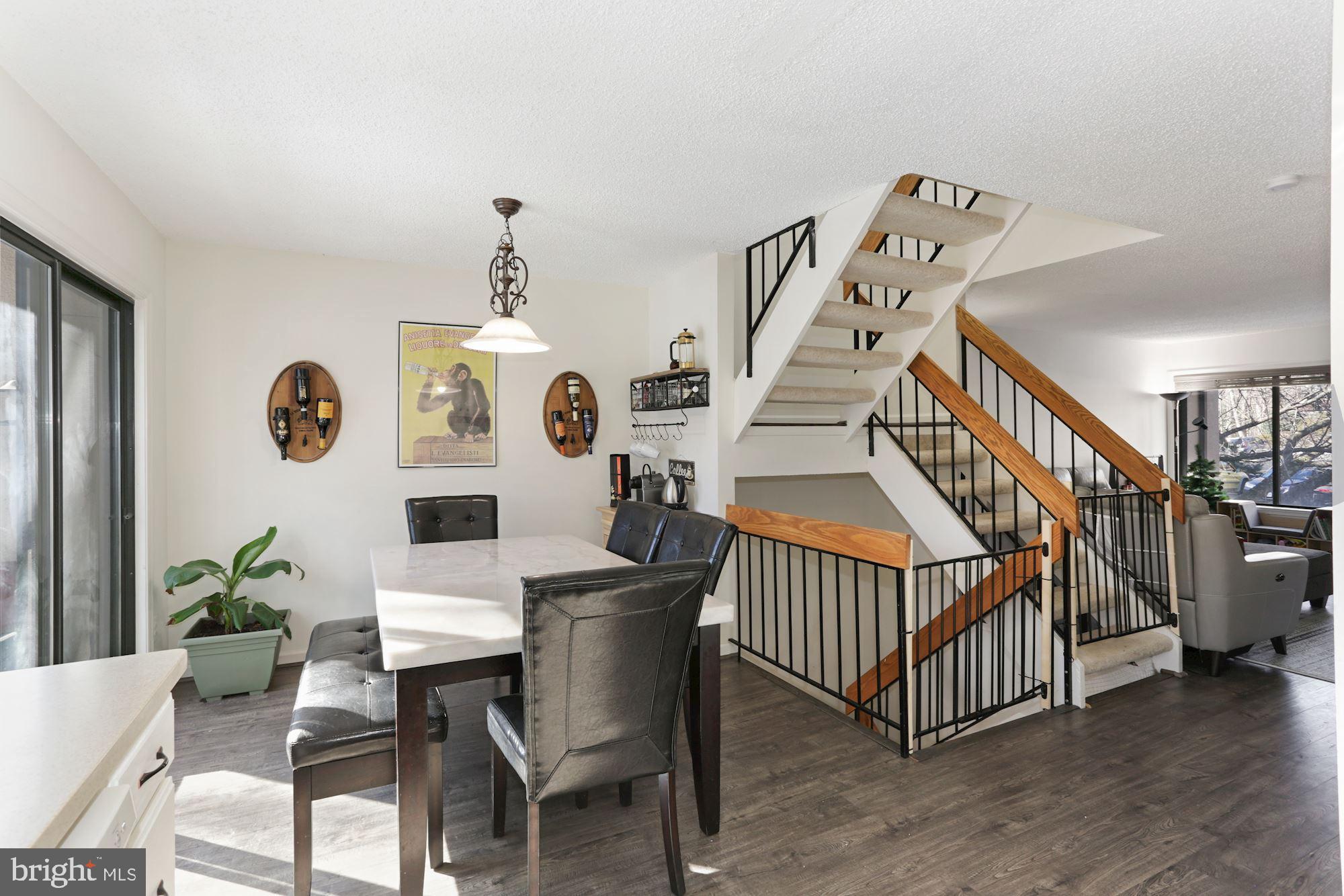 RESTON - Residential Lease