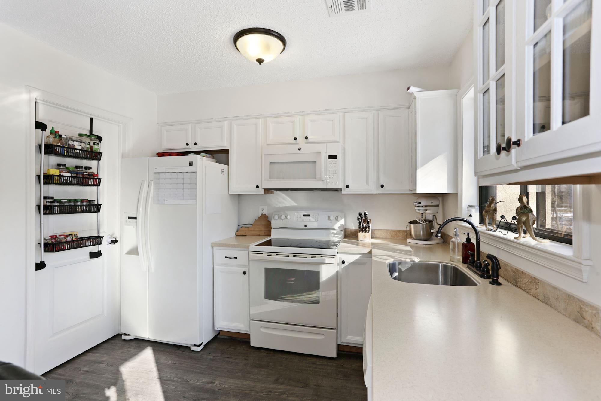 RESTON - Residential Lease