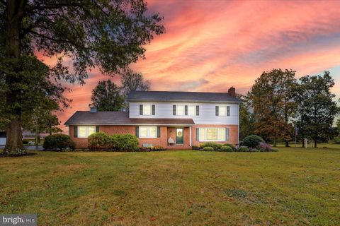 3211 CENTENNIAL ROAD HANOVER PA 17331