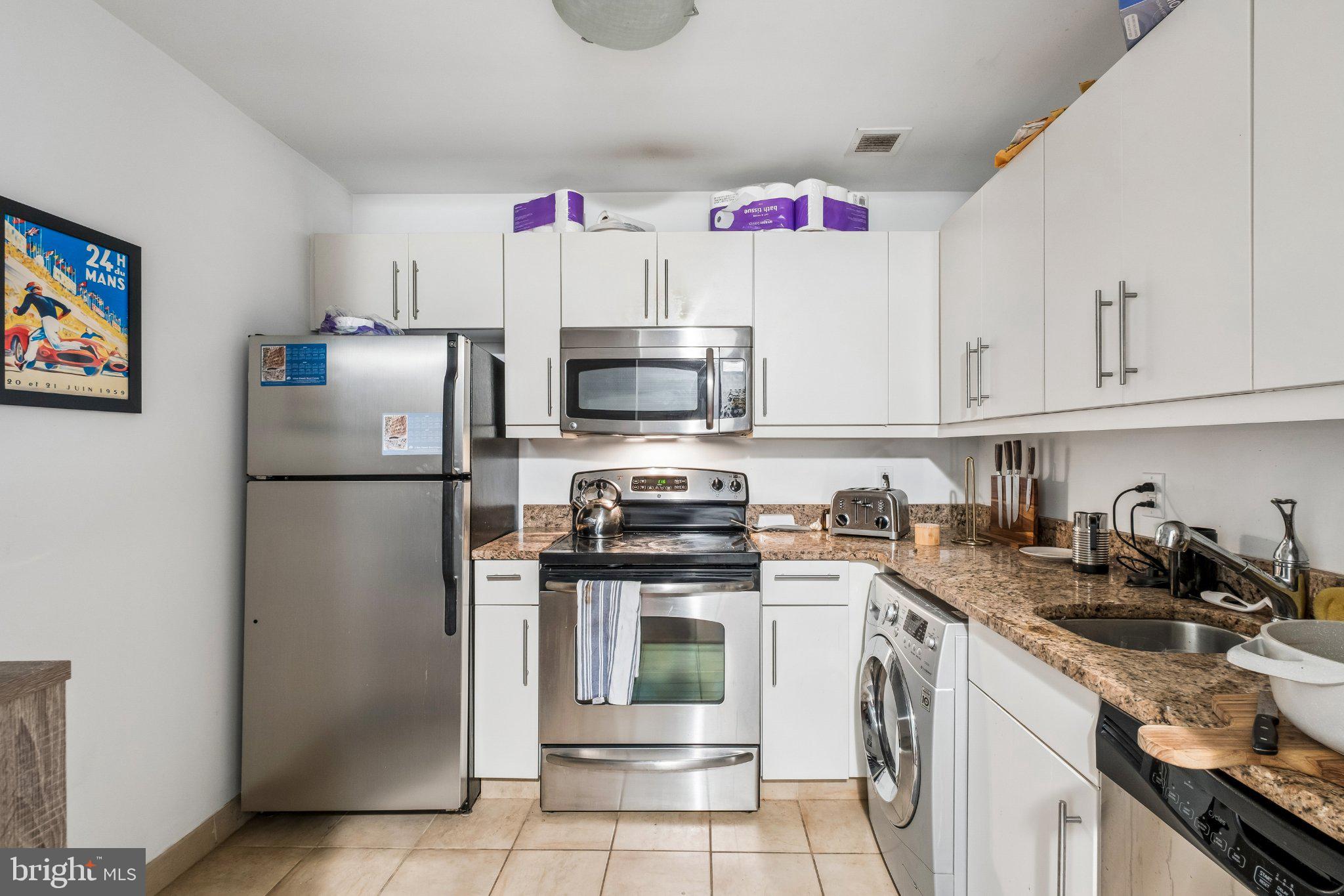 219 S 18TH STREET 29 517