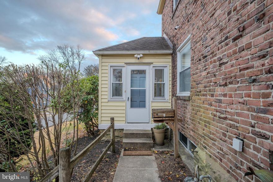 Terrific Havertown Twin available to rent!  This charming home features an enclosed porch, large living room and dining room with hardwood floors, beautifully updated kitchen , 3 bedrooms, updated hall bathroom, finished basement with a half bath, and a nice outdoor space off of the dining room.  The basement has the laundry area with the washer and dryer already there for your convenience.