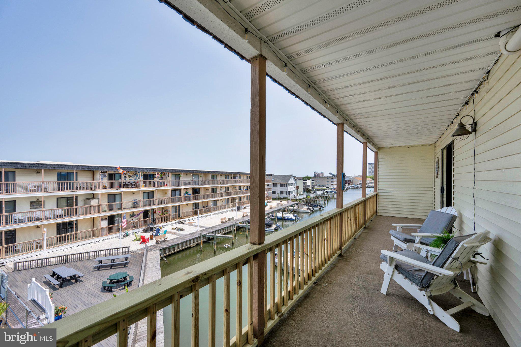170 CAPTAINS QUARTERS ROAD 3E