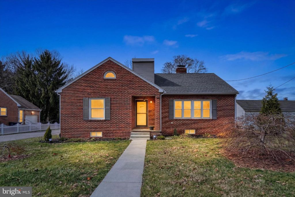 Photo of 2311 Tower Drive, DOVER, PA 17315 (MLS # PAYK2099180)