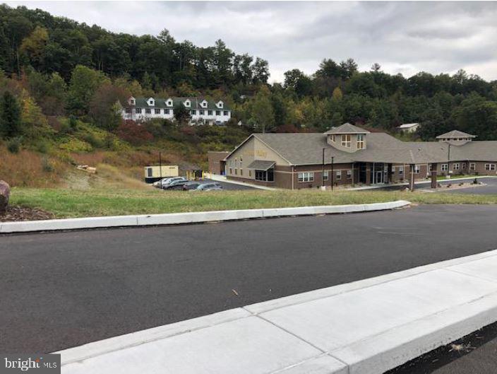 0 RED HORSE RD AND MATTHEW LANE - 1.543 ACRE PARCEL