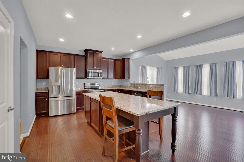 Photo of 1081 Countryside Road, SEVEN VALLEYS, PA 17360 (MLS # PAYK2098632)