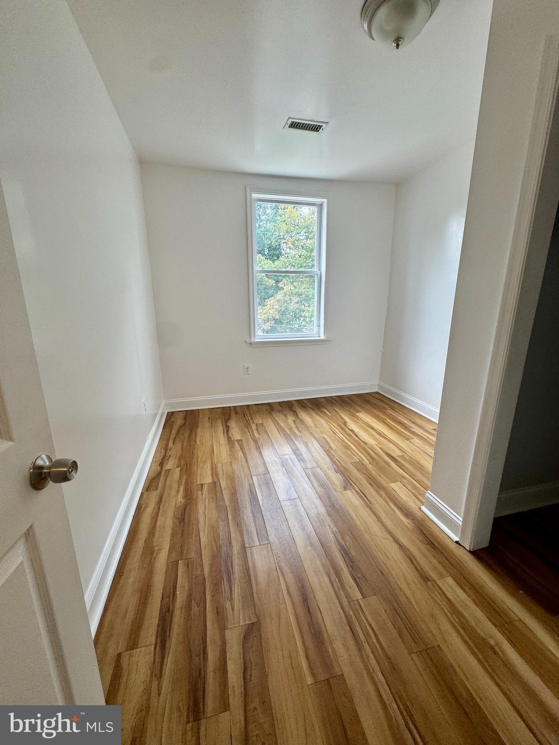 ARCADIA-BEVERLY HILLS HISTORIC DISTRICT - Residential Lease