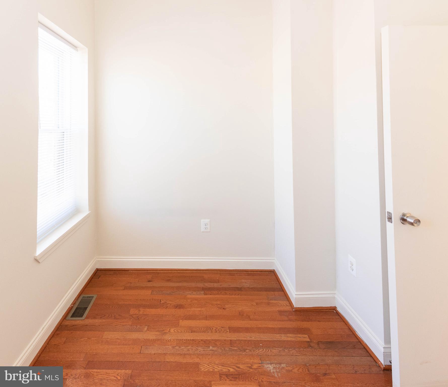 GREENMOUNT WEST - Residential