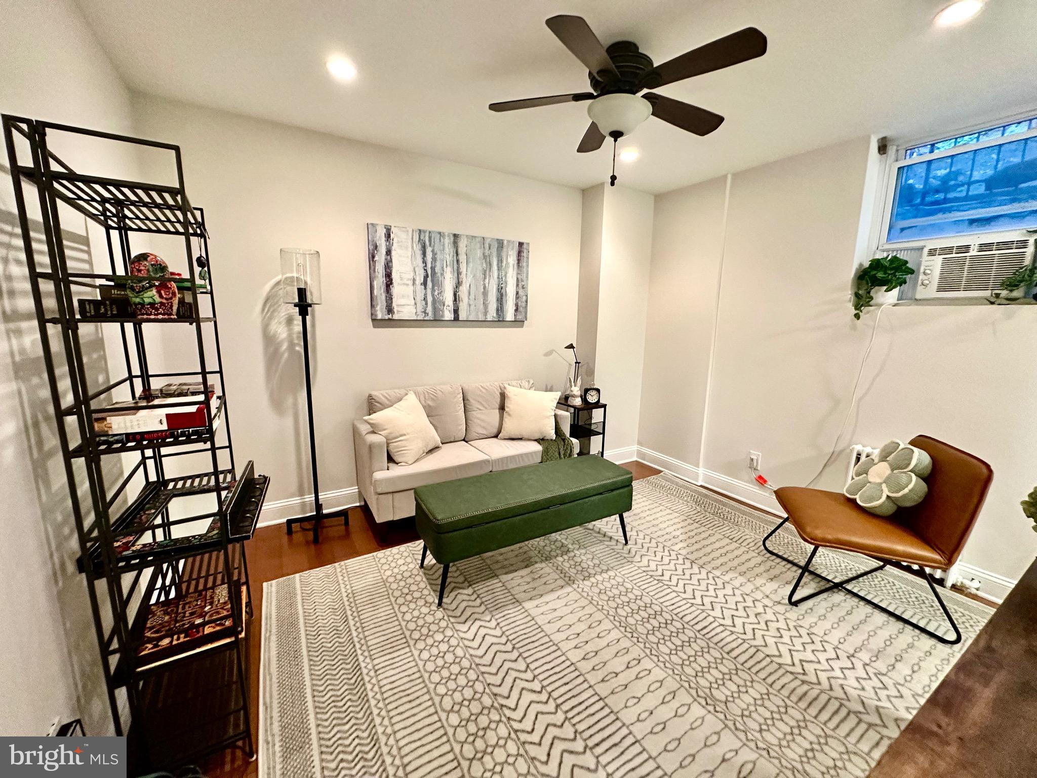 2339 40TH PLACE NW 5
