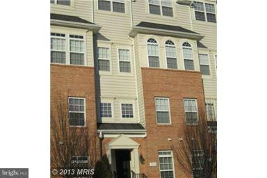 THE TOWNES AT VILLAGE PLACE - Residential Lease