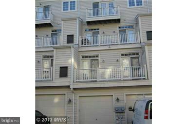 THE TOWNES AT VILLAGE PLACE - Residential Lease