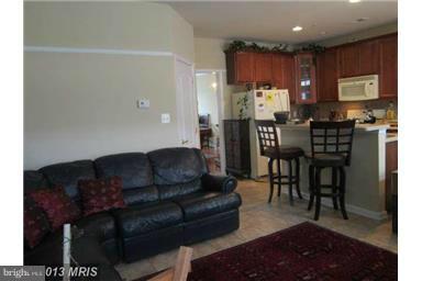 THE TOWNES AT VILLAGE PLACE - Residential Lease