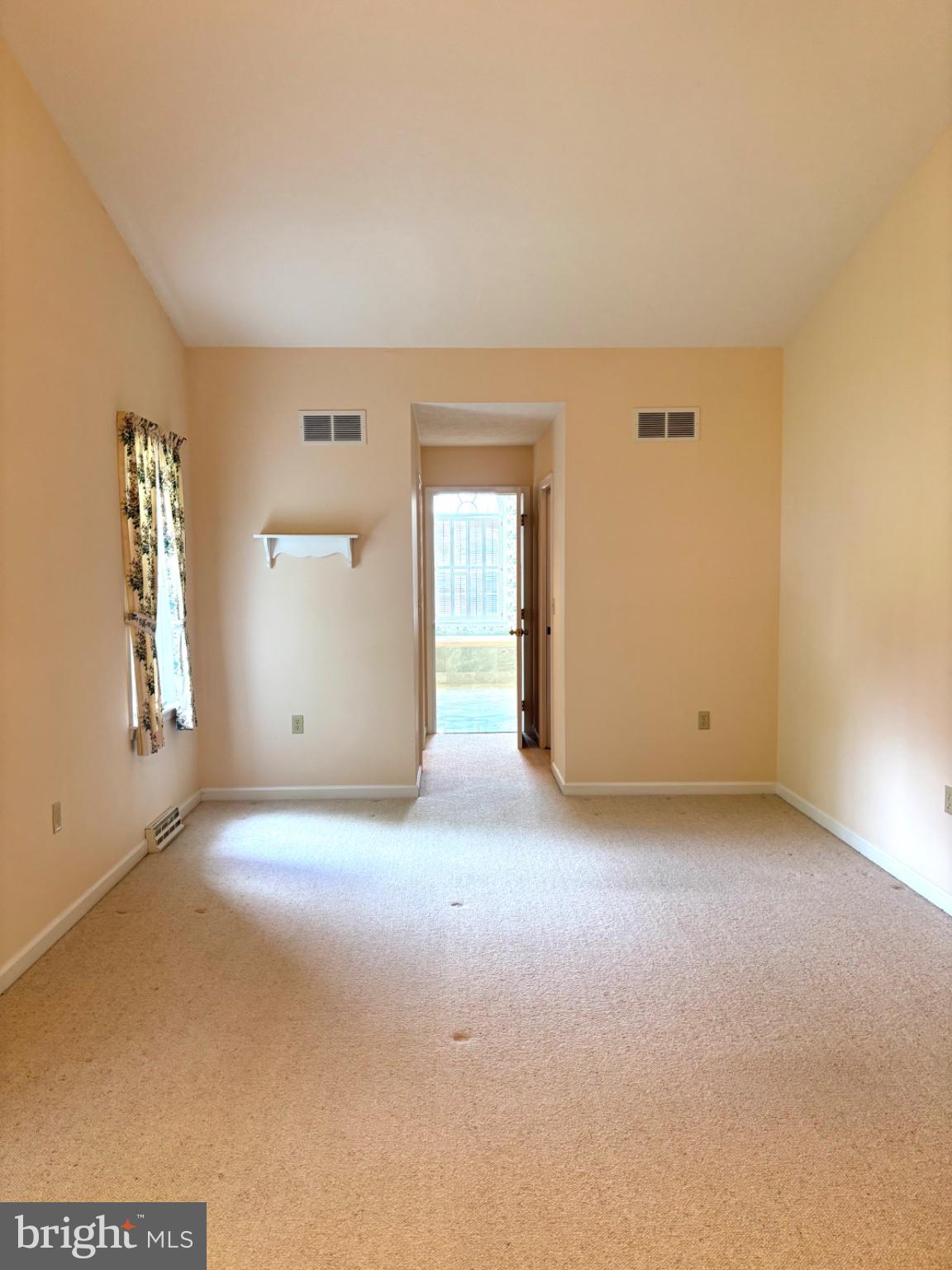 ECKHART MINES - Residential