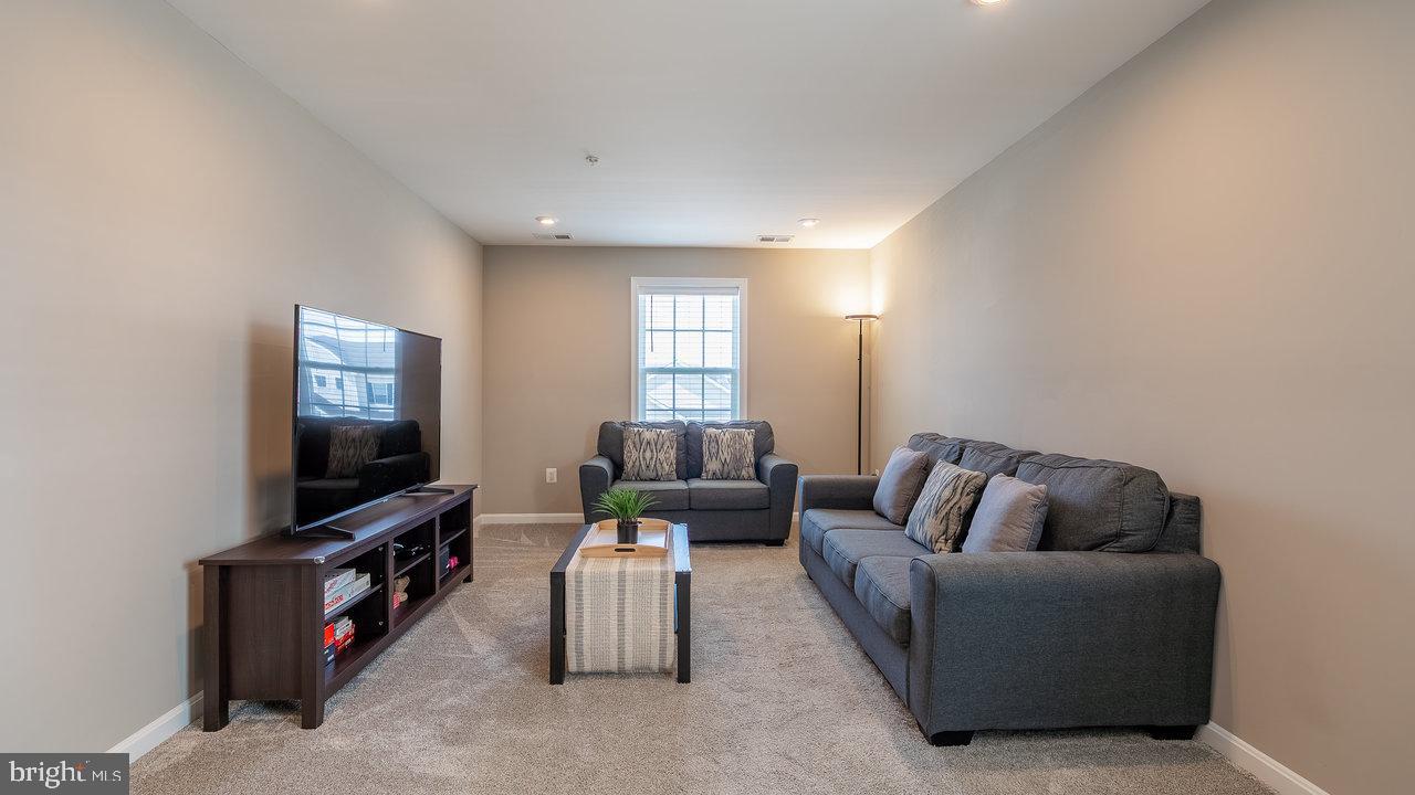 HAGERS CROSSING - Residential