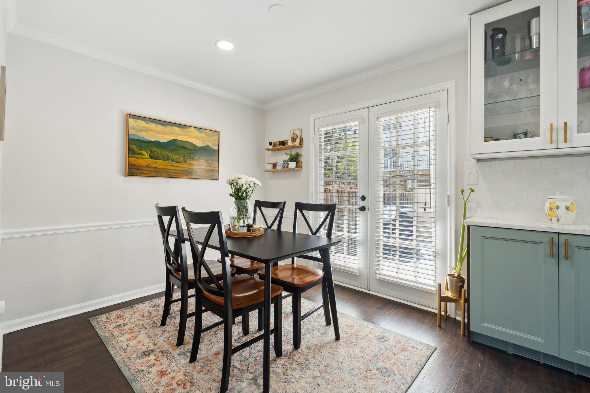 ADAMS WALK - Residential