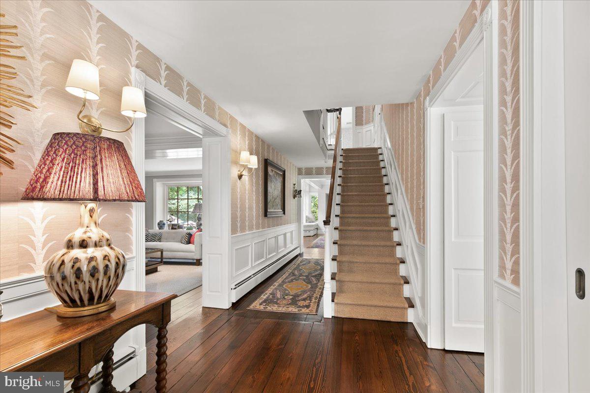 SCHOOL LANE HILLS - Residential