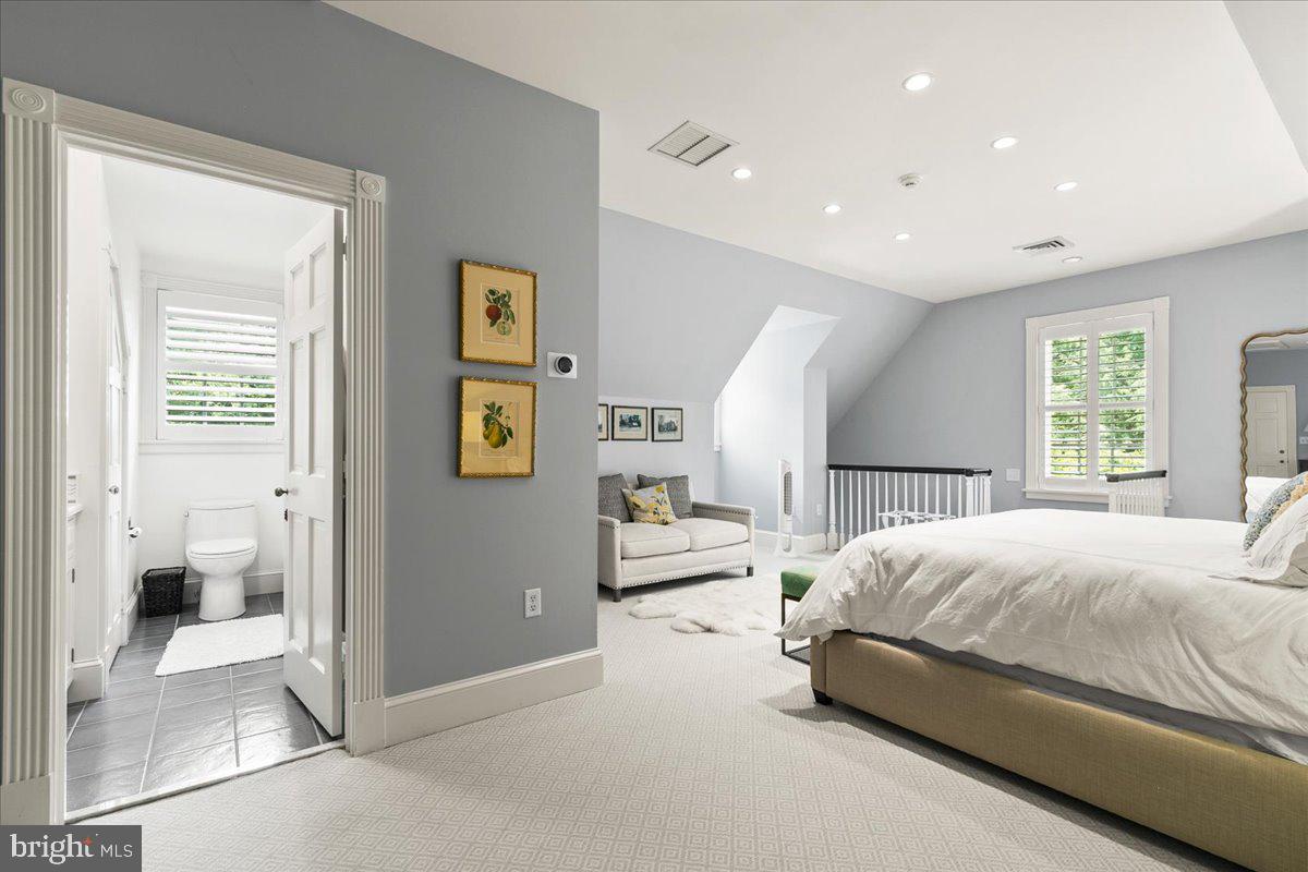 SCHOOL LANE HILLS - Residential