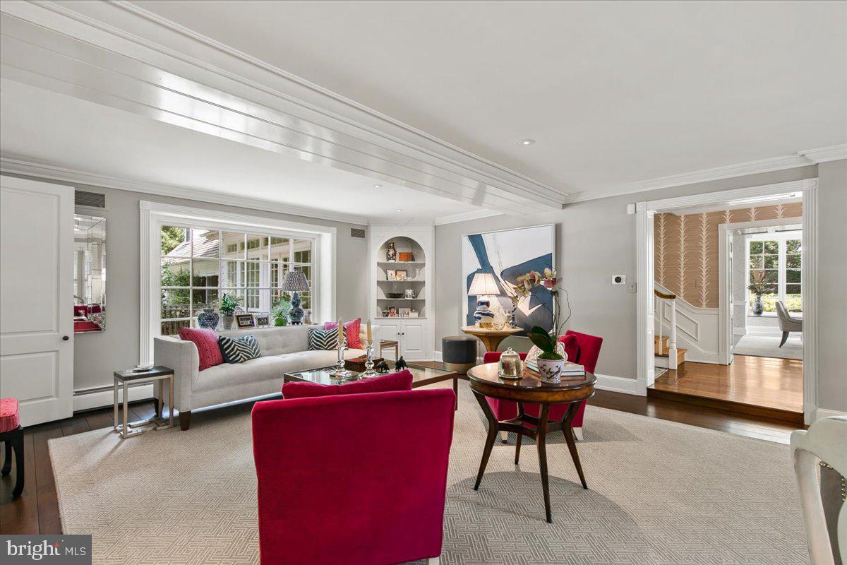 SCHOOL LANE HILLS - Residential