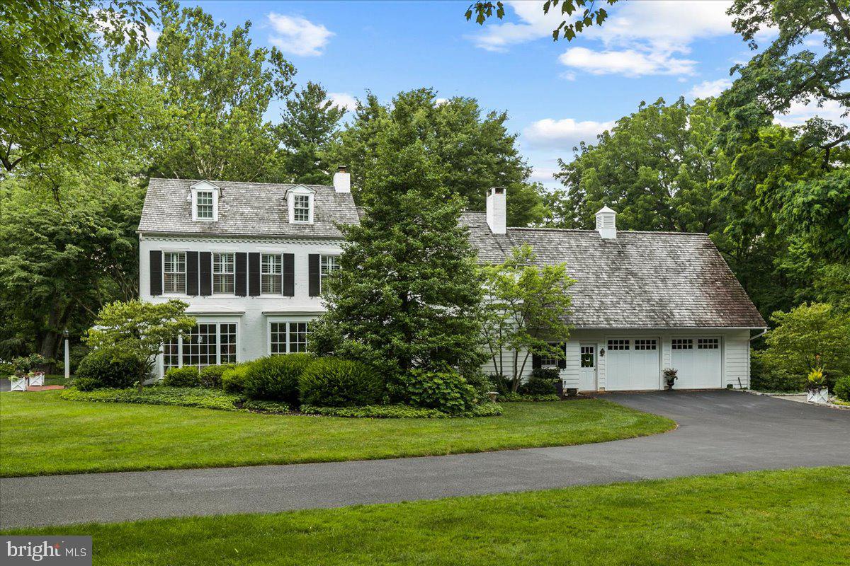 SCHOOL LANE HILLS - Residential