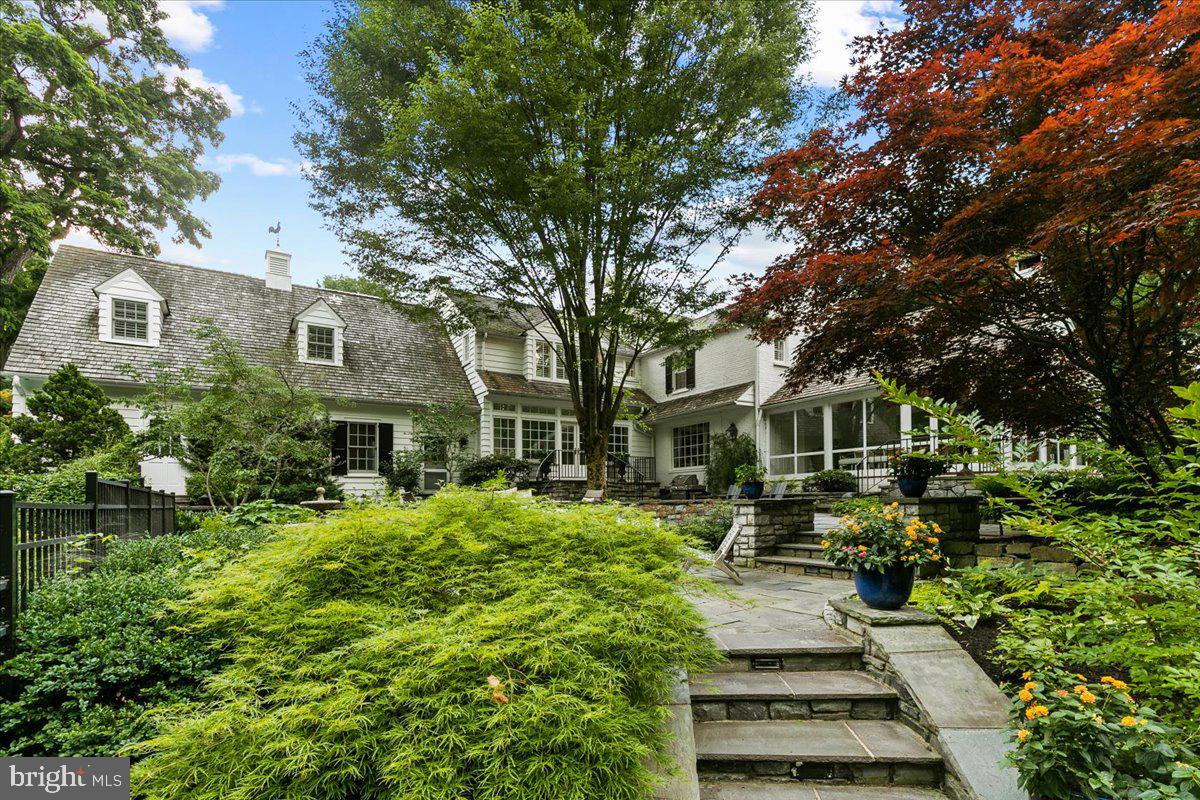 SCHOOL LANE HILLS - Residential