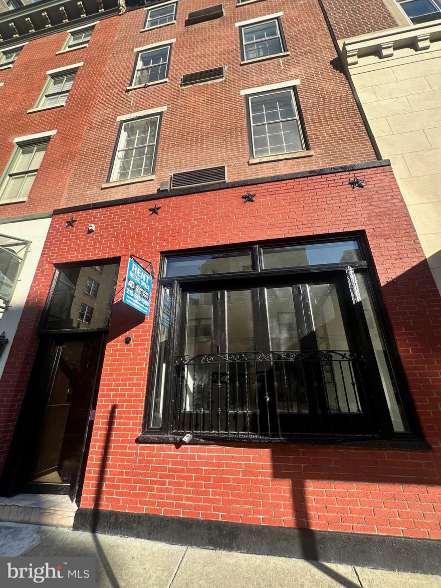 Prime retail or restaurant space on a highly trafficked pedestrian and
vehicle corridor in the middle of Center City, less than one block from Rittenhouse 
Square. The space was completely renovated two years and and was most recently used as a high-end flower shop. The space has incredible natural light, an oversized glass storefront, wood and tiled floors, a mini greenhouse/closet, modern millwork, marble-appointed entry vestibule and a full basement for storage or additional retail/dining space.