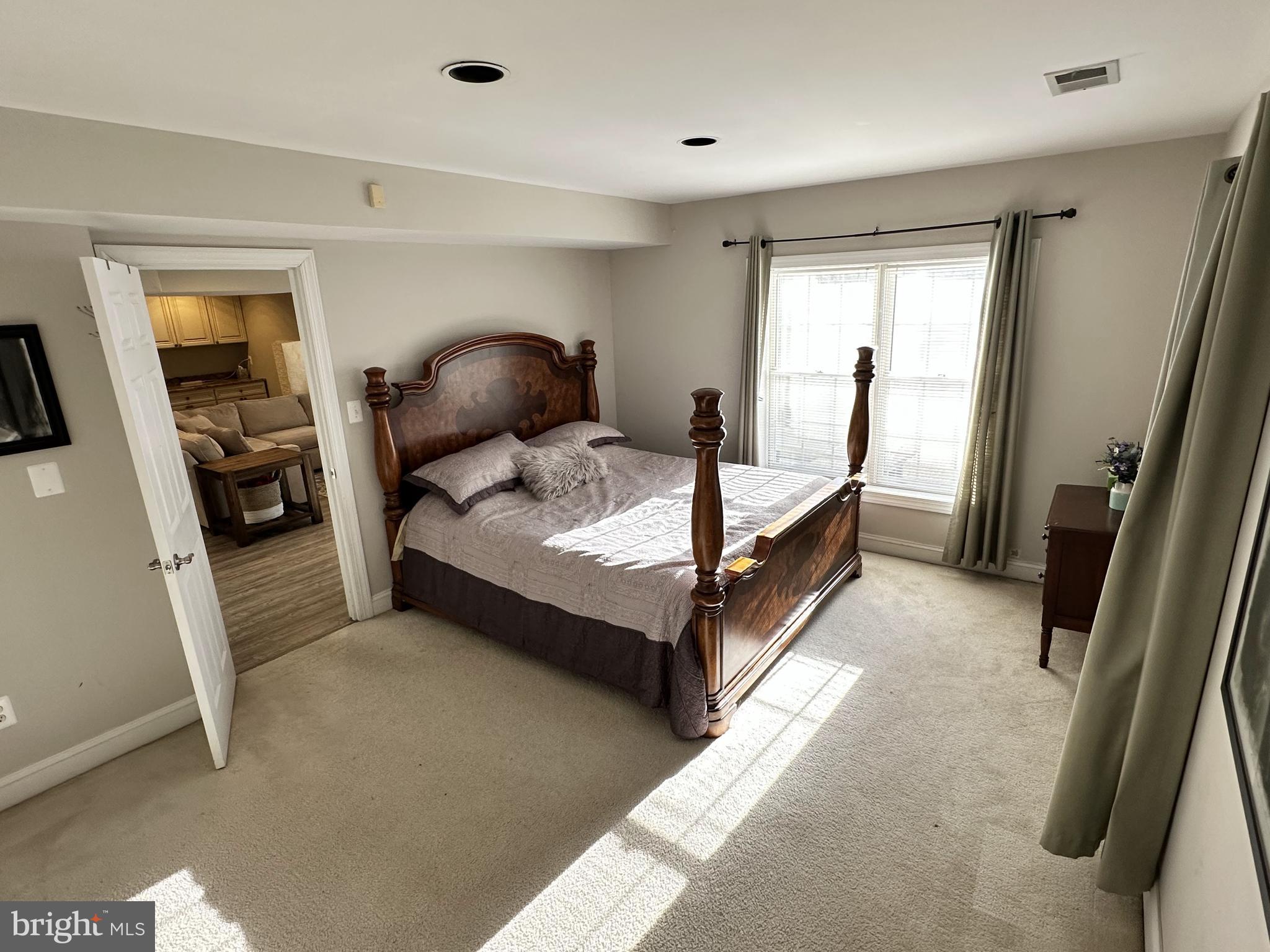 PINE RIDGE - Residential Lease