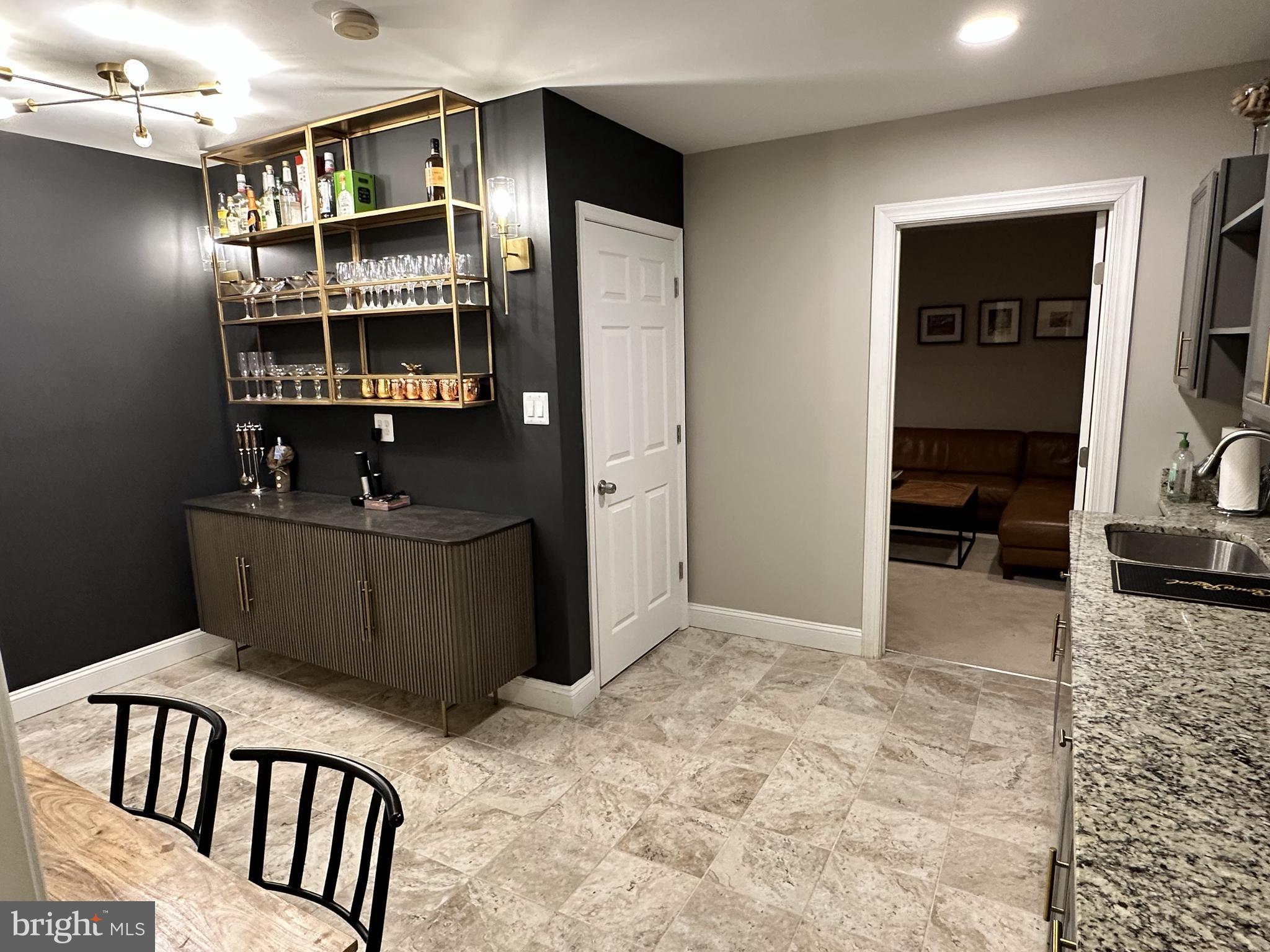 PINE RIDGE - Residential Lease