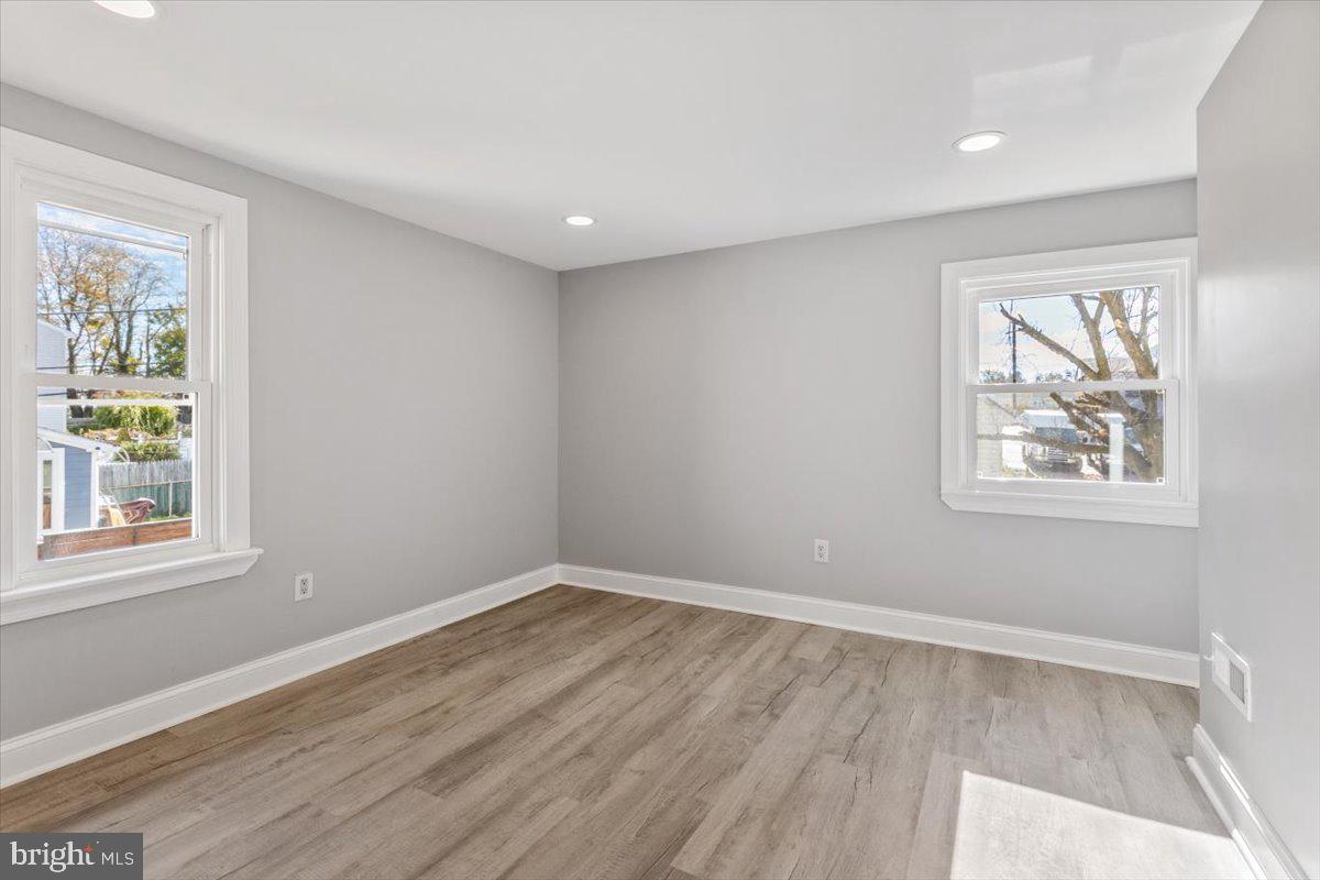 PAOLI GARDENS - Residential Lease