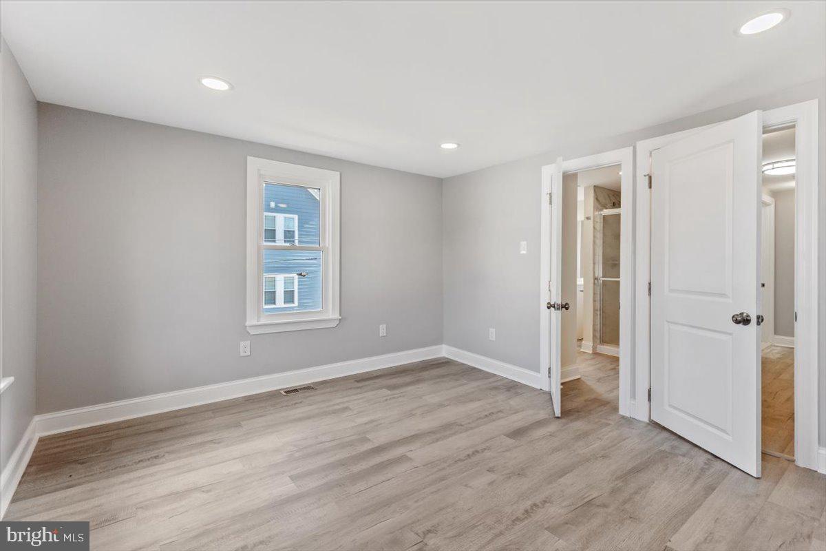 PAOLI GARDENS - Residential Lease
