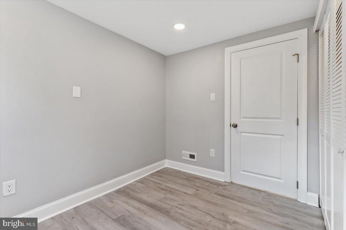PAOLI GARDENS - Residential Lease