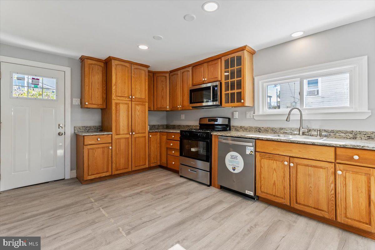 PAOLI GARDENS - Residential Lease