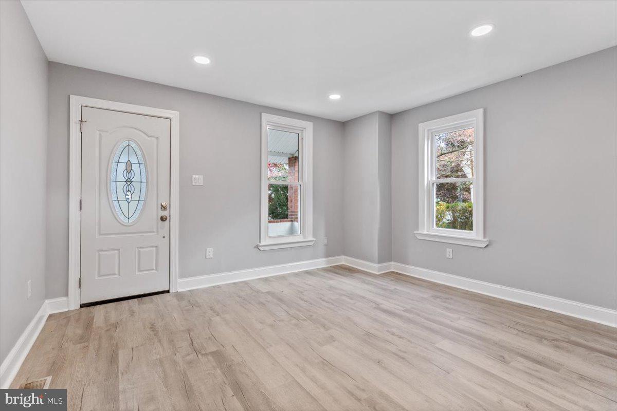 PAOLI GARDENS - Residential Lease