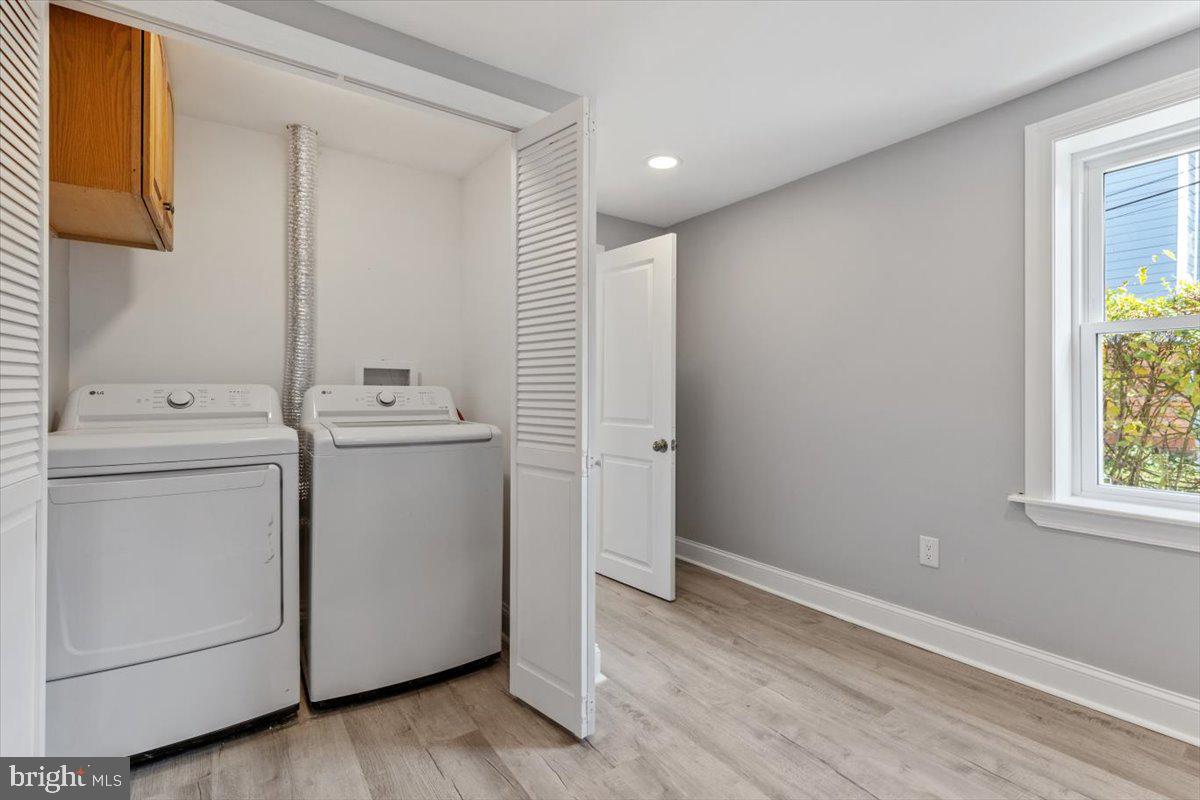 PAOLI GARDENS - Residential Lease