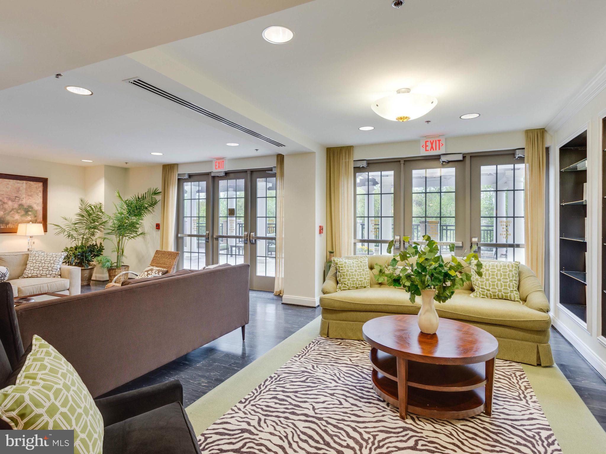 HARBOR VIEW - Residential