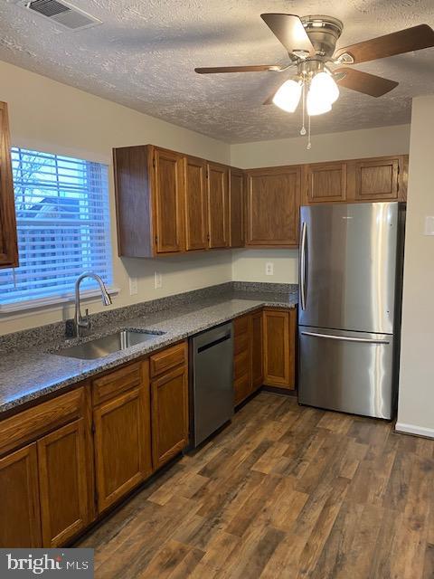 MANASSAS PARK VILLAGE - Residential