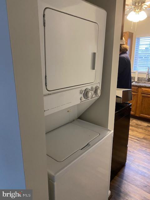 MANASSAS PARK VILLAGE - Residential