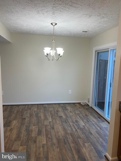 MANASSAS PARK VILLAGE - Residential