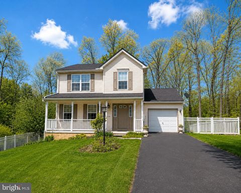 Homes For Sale - 100 Schell Run Ln Ln<br/> TYRONE, PA 16686
