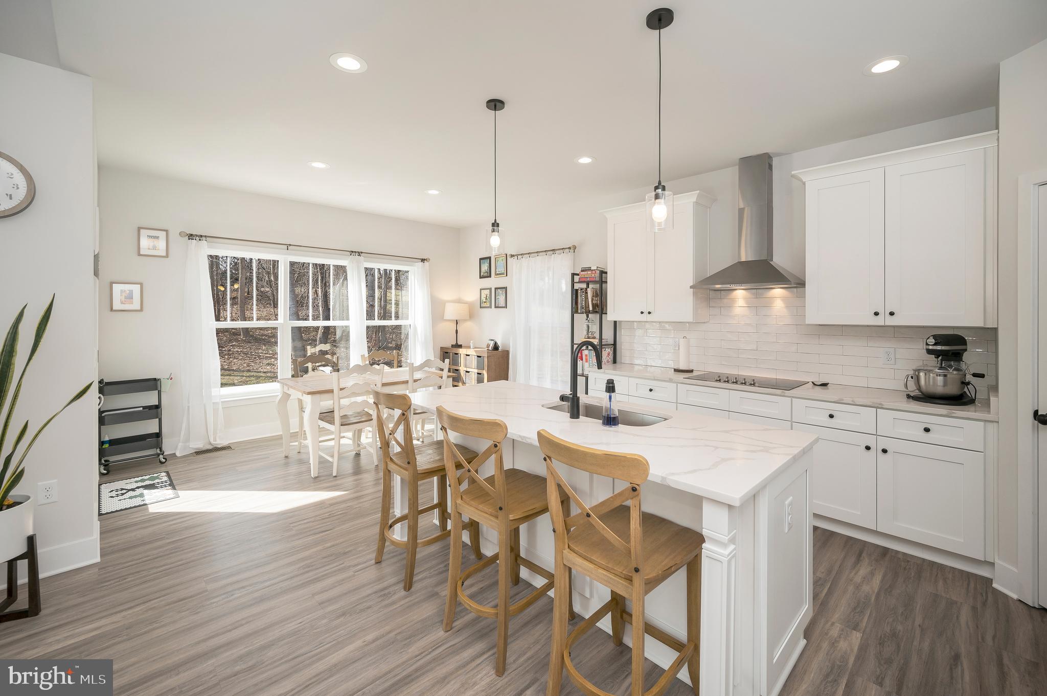 LAKE ACRES - Residential