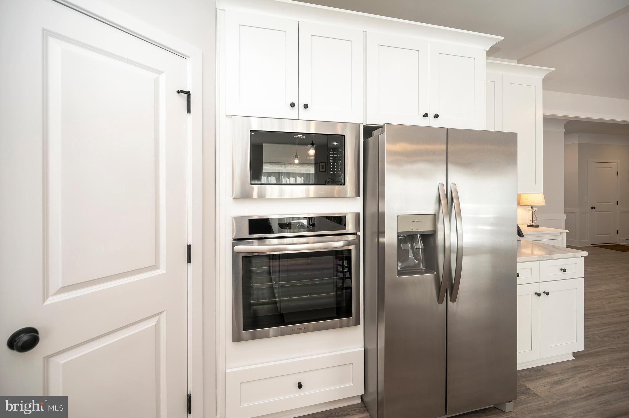 LAKE ACRES - Residential