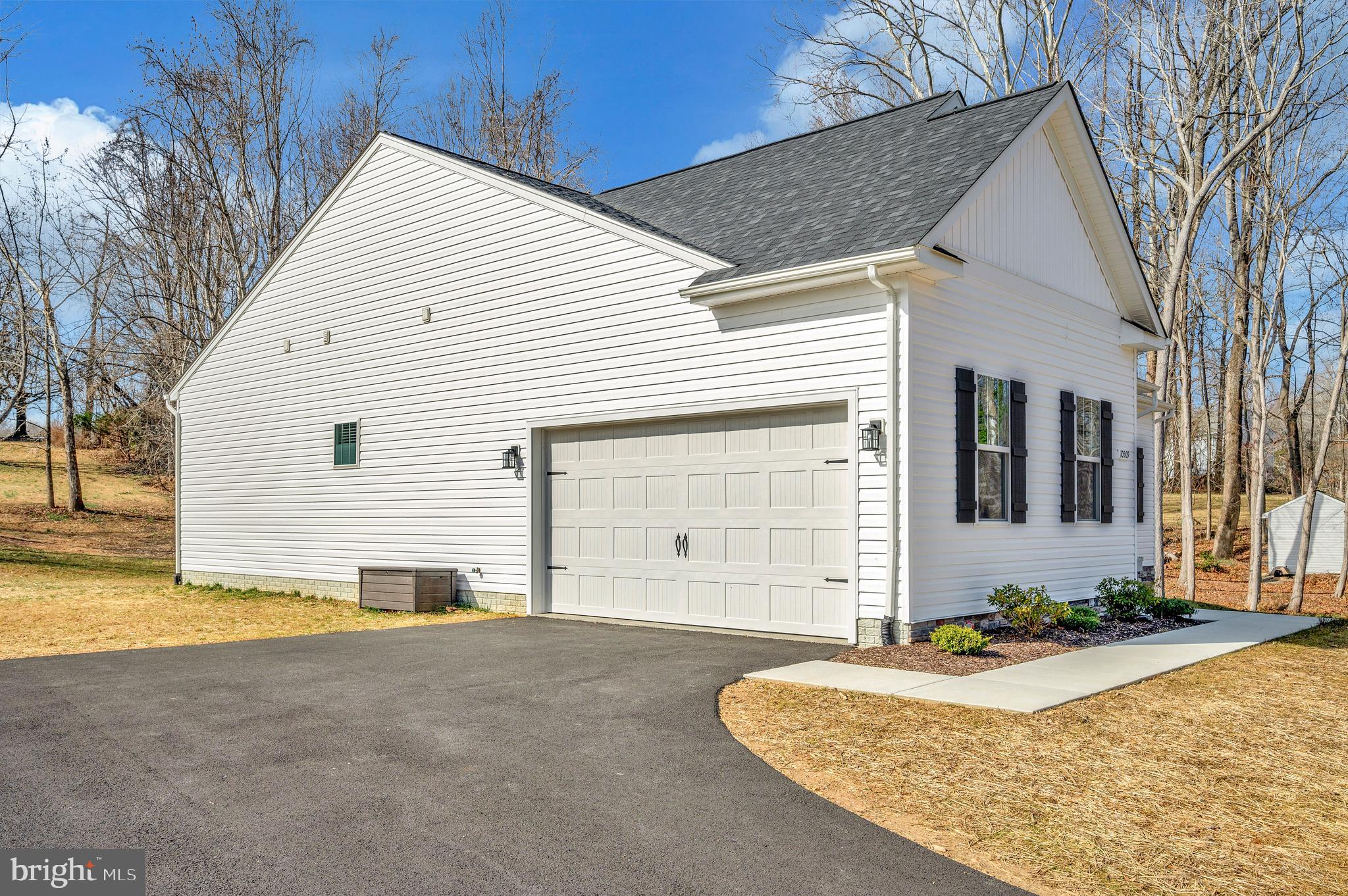 LAKE ACRES - Residential