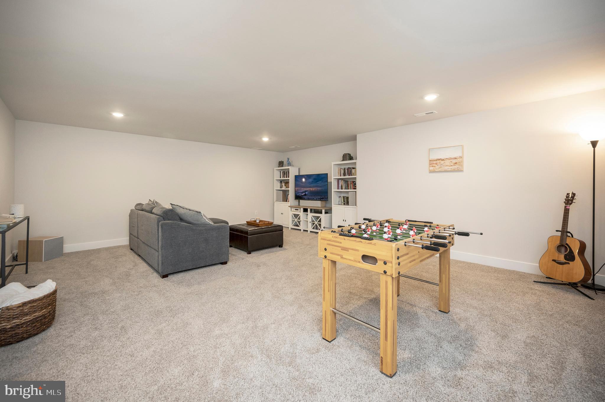 LAKE ACRES - Residential