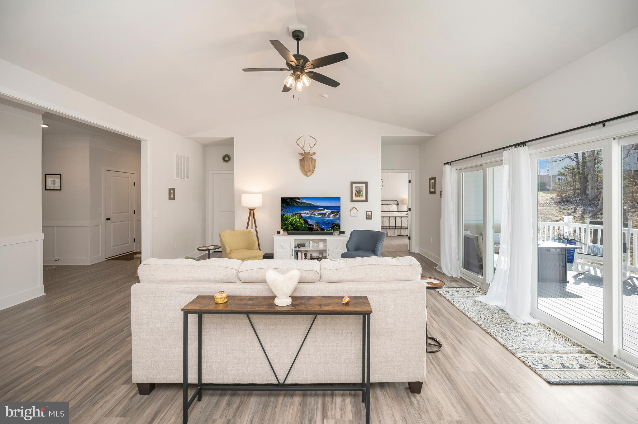 LAKE ACRES - Residential