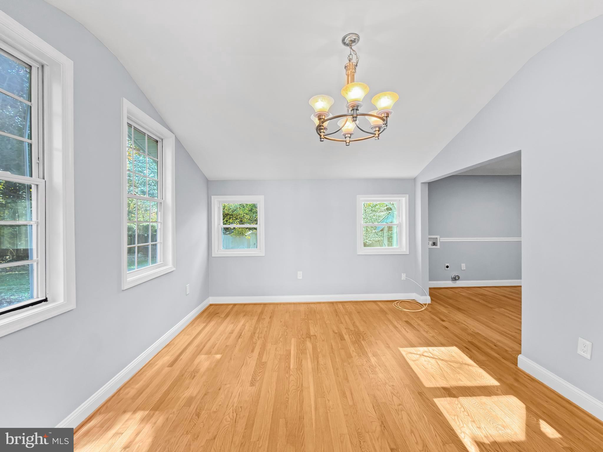 KINGS CONTRIVANCE - Residential