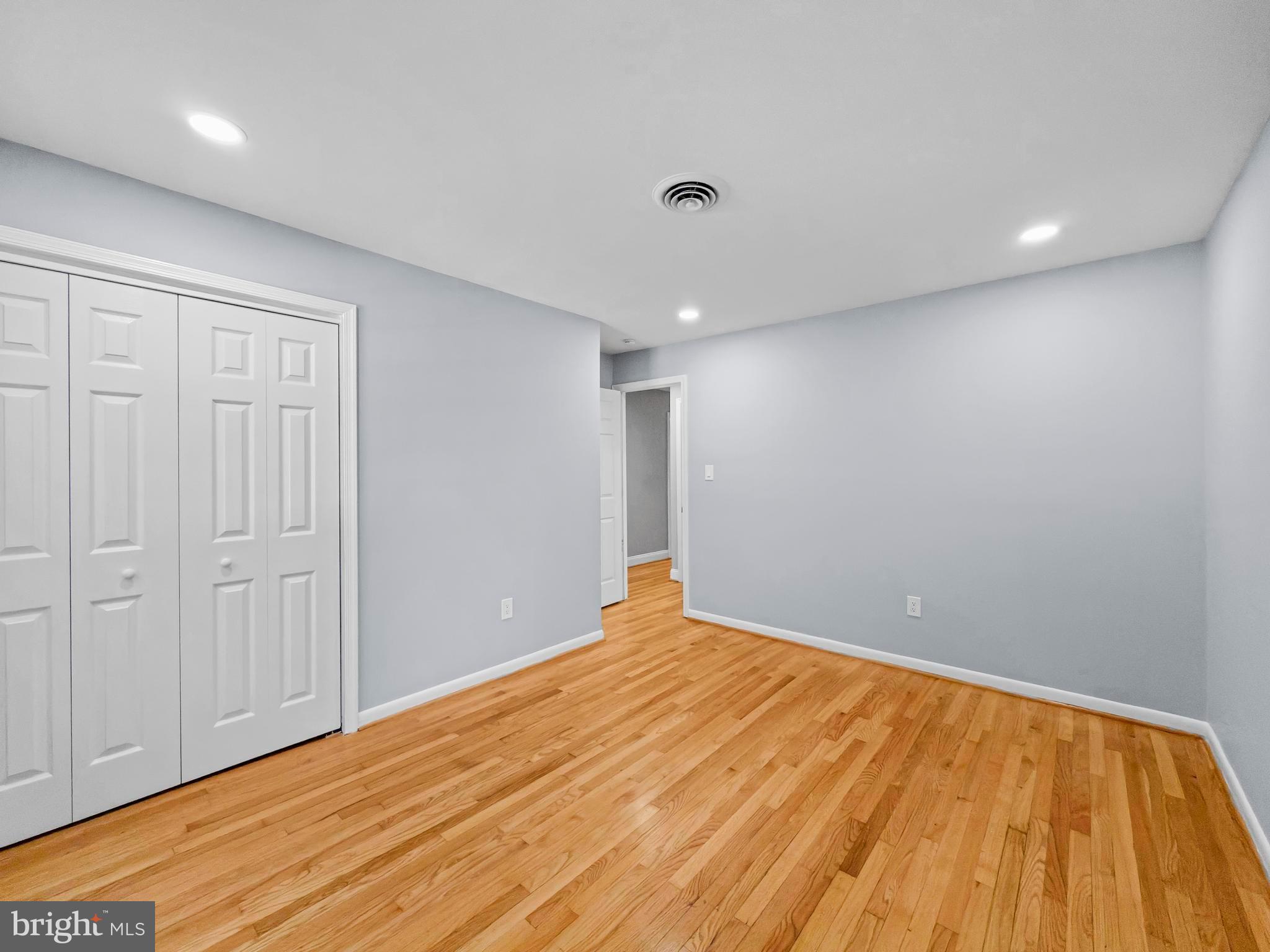 KINGS CONTRIVANCE - Residential