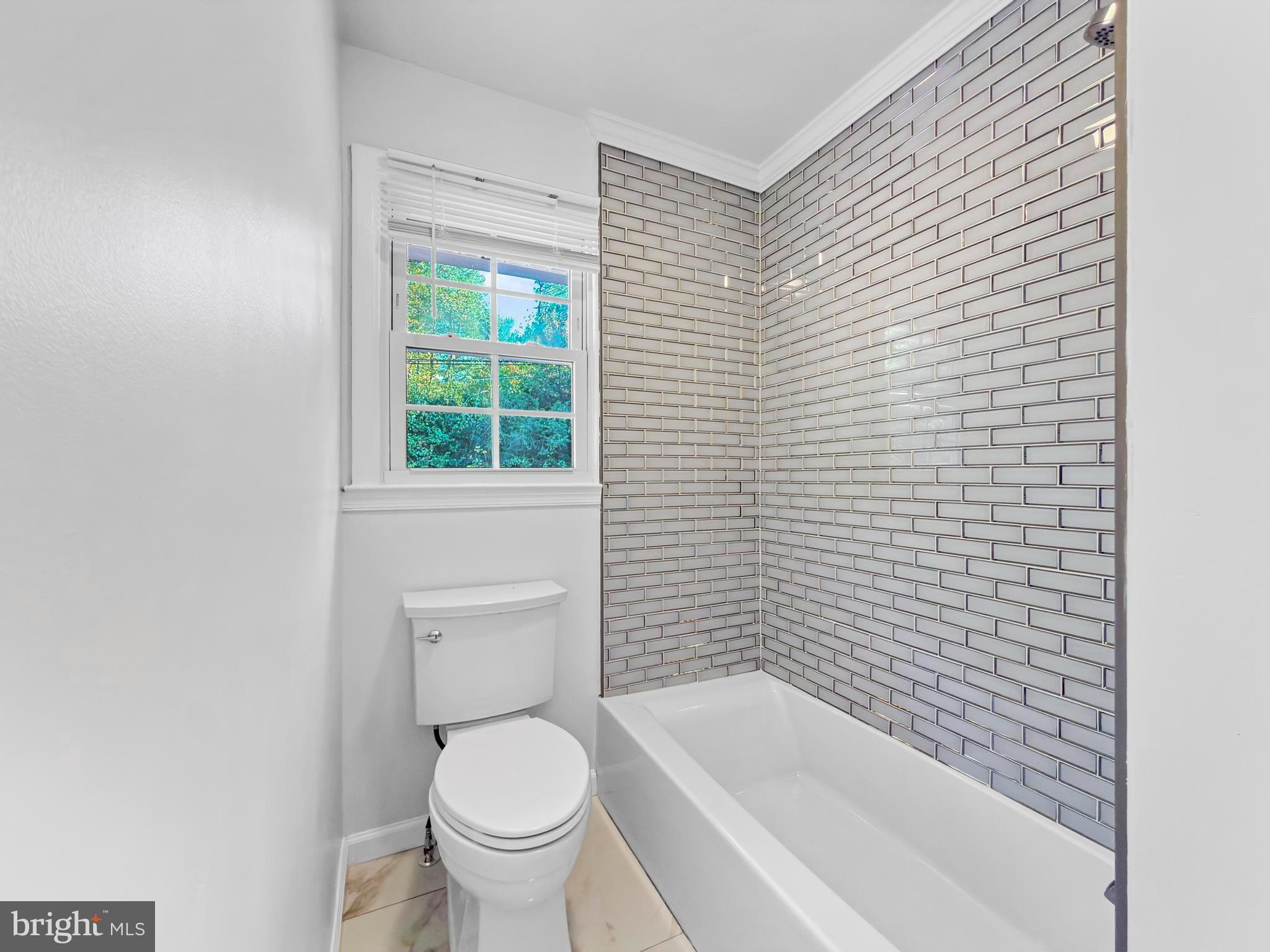 KINGS CONTRIVANCE - Residential